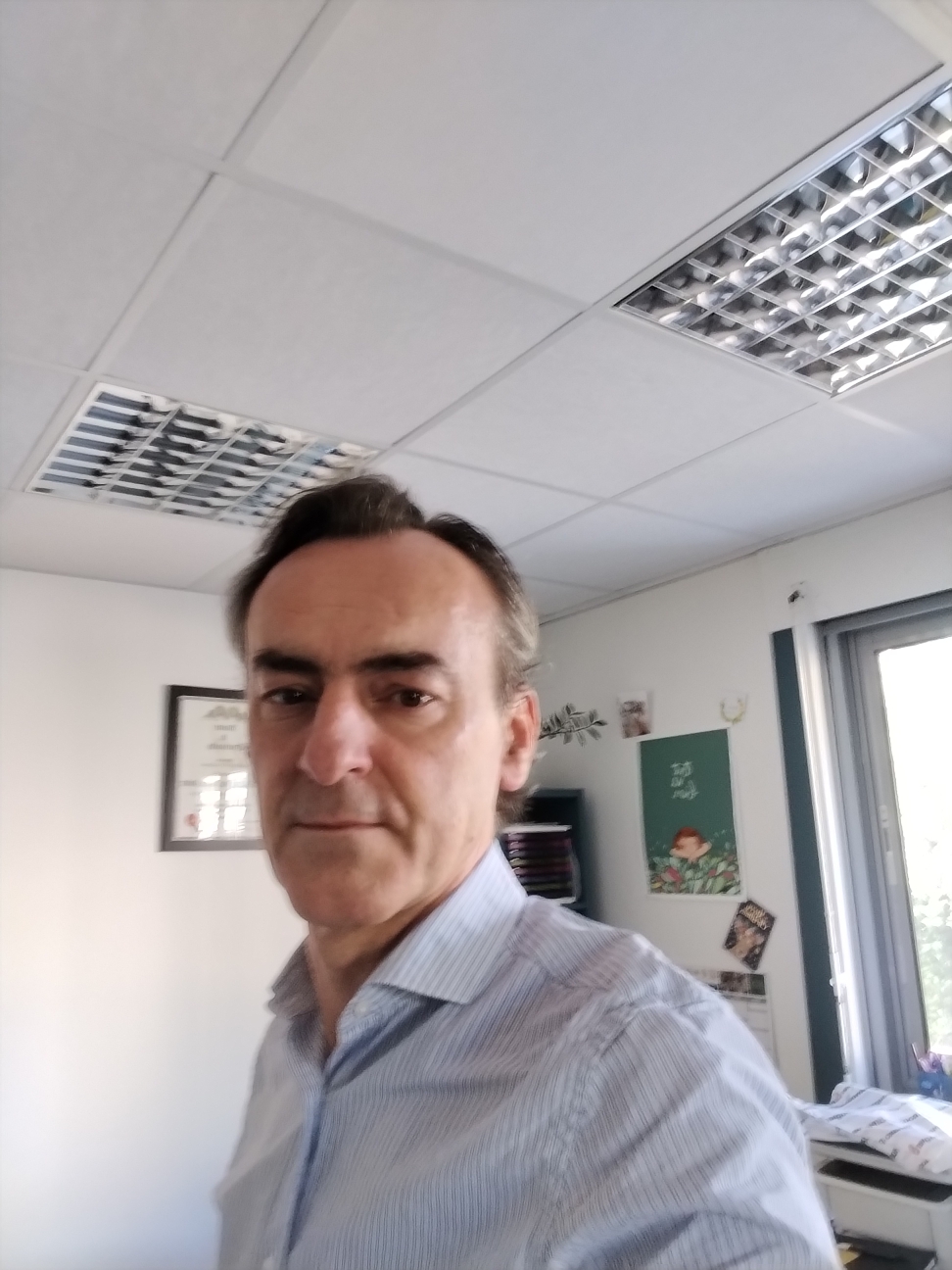 Portrait de Guillaume Normand dans son cabinet à Saumur